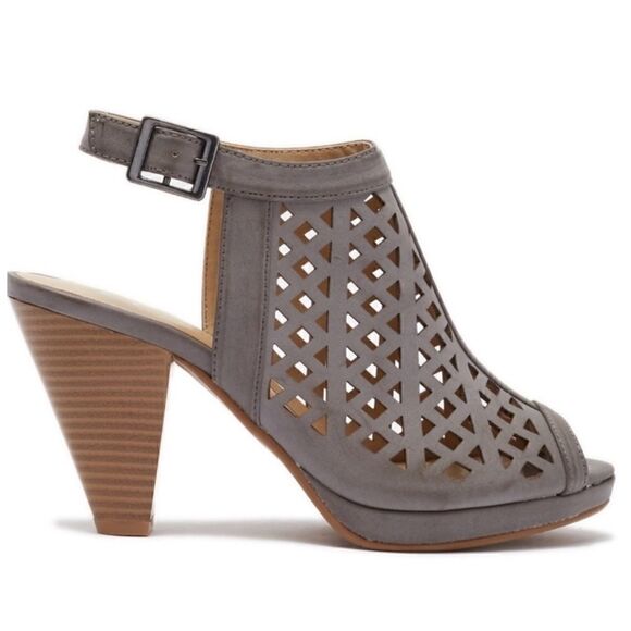 NEW Chinese Laundry Laser Cut Peep Toe Heel Sandal Size 9.5 - Picture 5 of 15